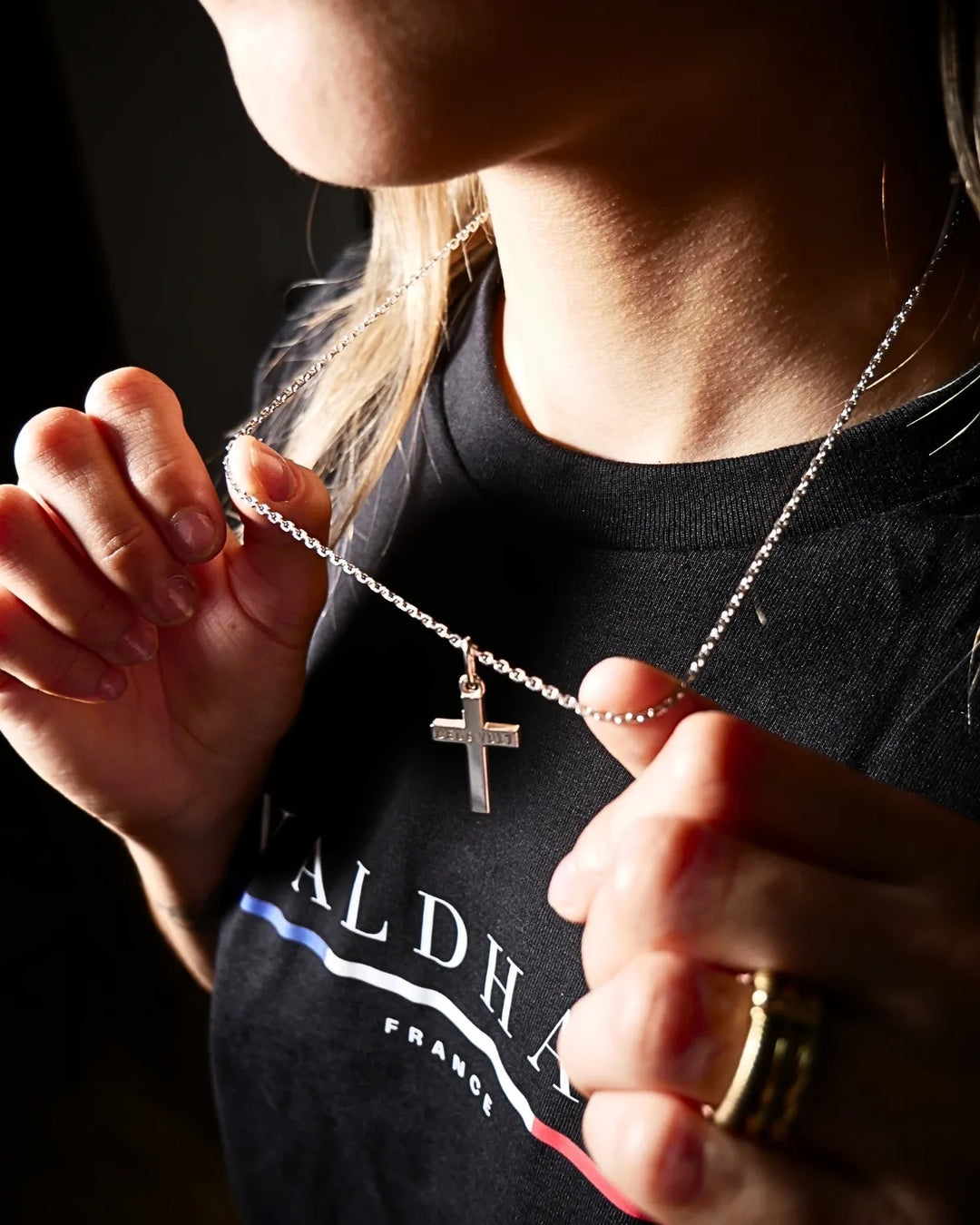 Croix catholique "DEUS VULT" en argent massif