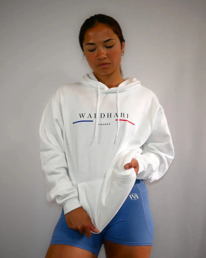 Sweat à capuche Waldhari et short de sport Waldhari Athlétique